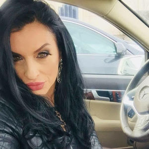 Meet your Posher, Katerina